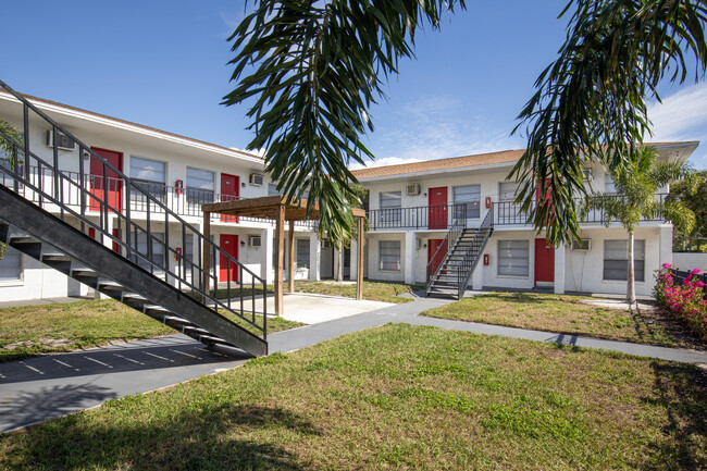 Roma On Dale Mabry II in Tampa, FL - Building Photo - Building Photo