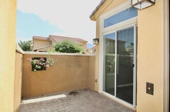 52065 Graythorn Way in La Quinta, CA - Building Photo - Building Photo