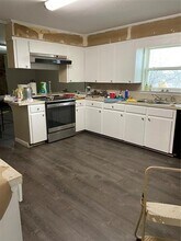 300 R T Ln in Weatherford, TX - Building Photo - Building Photo