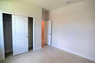 1035 San Cristobal Ave in Punta Gorda, FL - Building Photo - Building Photo