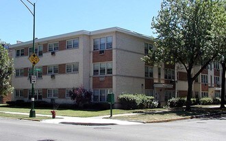 7123-7133 N Damen Ave in Chicago, IL - Building Photo