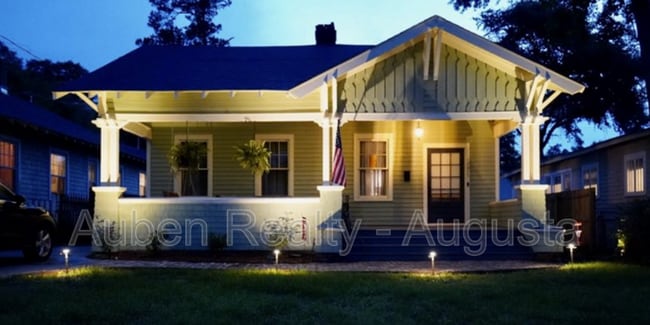 property at 1435 Heath St