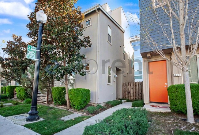 property at 450 Crate Ave