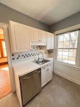 811 Hilldale Dr in Royal Oak, MI - Building Photo - Building Photo
