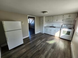 262 Main St in Saint John, NB - Building Photo