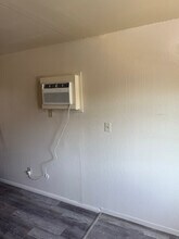 515 Lampasas Ave in Sacramento, CA - Building Photo - Building Photo