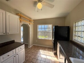 10204 N Edison Ave in Tampa, FL - Building Photo - Building Photo