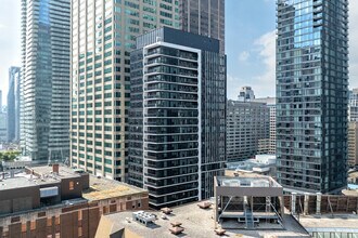 Adagio in Toronto, ON - Building Photo - Building Photo