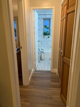 5237 Fifth Ave, Unit B2 in Pittsburgh, PA - Building Photo - Building Photo