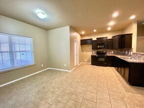 13113 Beekman Dr in Piedmont, OK - Building Photo - Building Photo