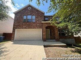 7819 Mainland Woods in San Antonio, TX - Building Photo