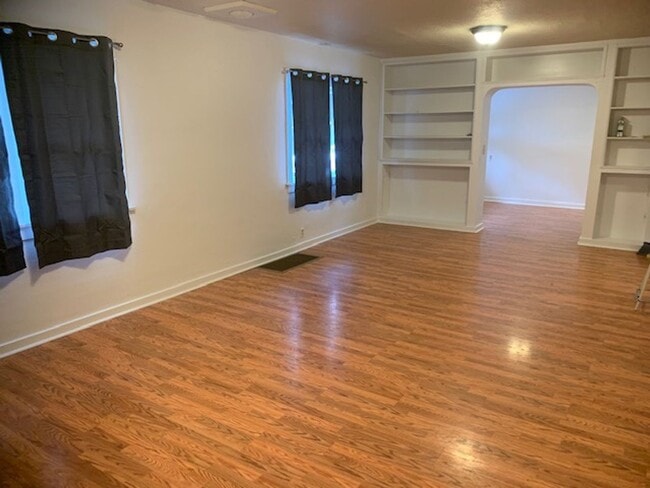 635 SE Side St in Pullman, WA - Building Photo - Building Photo