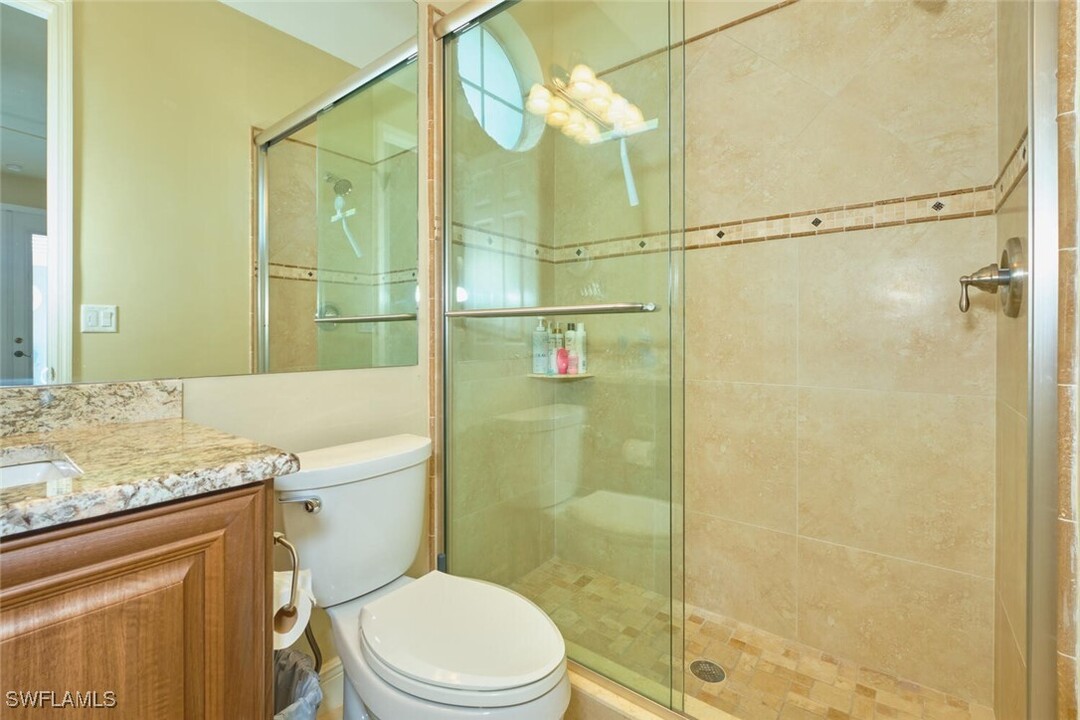 3411 Marbella Ct in Bonita Springs, FL - Foto de edificio