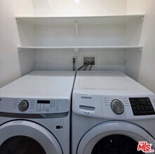 1029 Pleasant View Ave in Los Angeles, CA - Building Photo - Building Photo