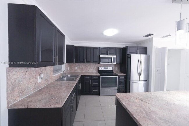 property at 7327 Pepper Pike Dr
