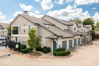 Preston At Tulane in Plano, TX - Building Photo - Building Photo