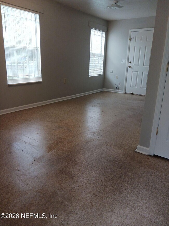 2113 Morehouse Rd in Jacksonville, FL - Building Photo - Building Photo