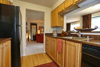 Gilman Square in Issaquah, WA - Building Photo - Interior Photo