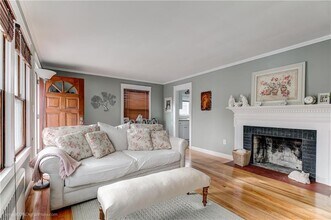 4 Sagamore St in Newport, RI - Building Photo - Building Photo
