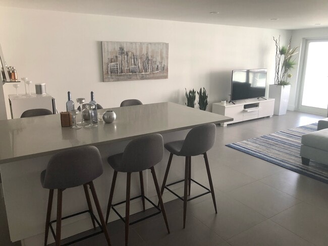 3550 Galt Ocean Dr, Unit Apt 1109 in Fort Lauderdale, FL - Foto de edificio - Building Photo