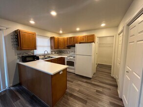 6209-6211 Hipps Hollow Rd in Eau Claire, MI - Building Photo - Building Photo