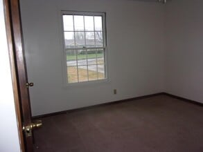 105 10 Throw Dr in Lebanon, TN - Building Photo - Building Photo