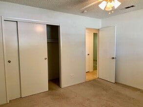3385 Claremont Ave in Clovis, CA - Building Photo - Building Photo