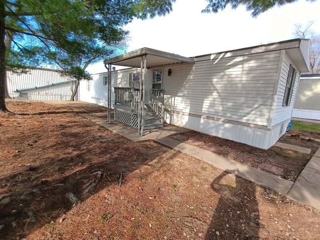 1 Deerwood Park in Centralia, IL - Building Photo - Building Photo