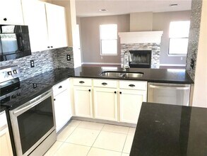 912 Justeford Dr in Pflugerville, TX - Building Photo - Building Photo