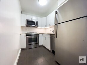 EAST 63 STREET, Unit 12K in New York, NY - Building Photo - Building Photo