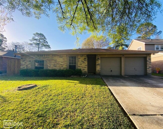property at 4414 Burkegate Dr