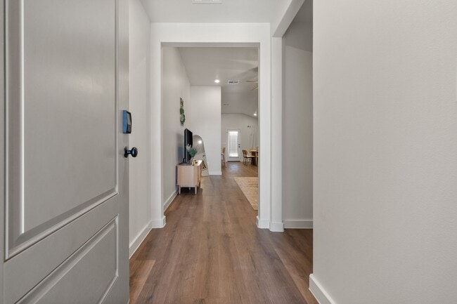 2163 Langford Ave in Lubbock, TX - Building Photo - Building Photo