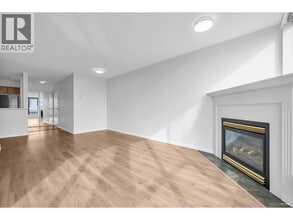 8180 Granville Ave in Richmond, BC - Building Photo - Building Photo