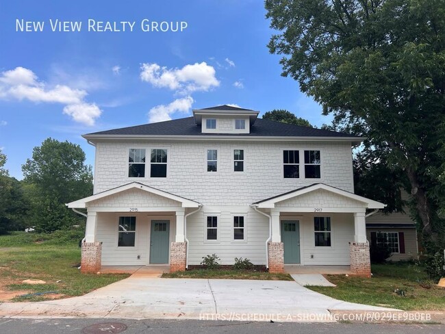 property at 2915 Ross Ave