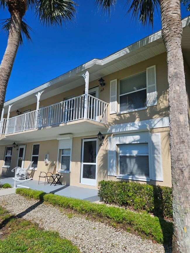 property at 1335 Mainsail Dr