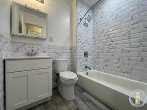 162 Utica Ave in Brooklyn, NY - Building Photo - Interior Photo