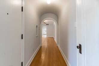 7531 N Seeley Ave, Unit 1 in Chicago, IL - Building Photo - Building Photo