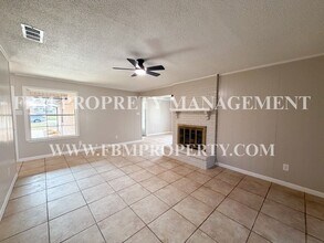 509 Lake Park Ave in Waxahachie, TX - Building Photo - Building Photo