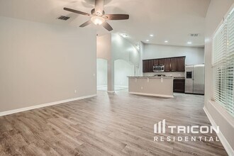 11127 Lemay Dr in Clermont, FL - Building Photo - Building Photo