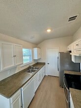 503 Waterford St in Farmersville, TX - Building Photo - Building Photo