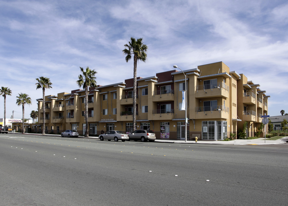 Seniors On Broadway in Chula Vista, CA - Building Photo