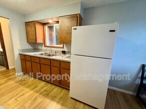 10 Campfire Ct in Shelton, WA - Building Photo - Building Photo