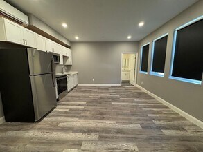 1473 N Shore Rd in Revere, MA - Building Photo - Building Photo