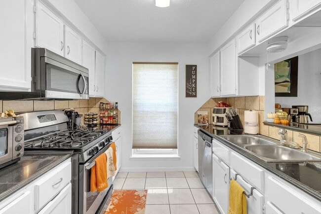 property at 10007 Kirkbluff Dr