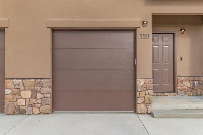 599 Teatro Ct in Grand Junction, CO - Building Photo - Building Photo