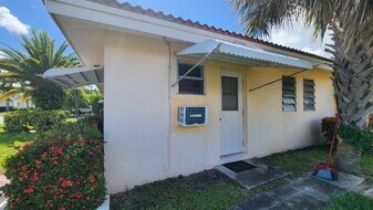 2707 NE 32nd St, Unit Studio in Fort Lauderdale, FL - Building Photo