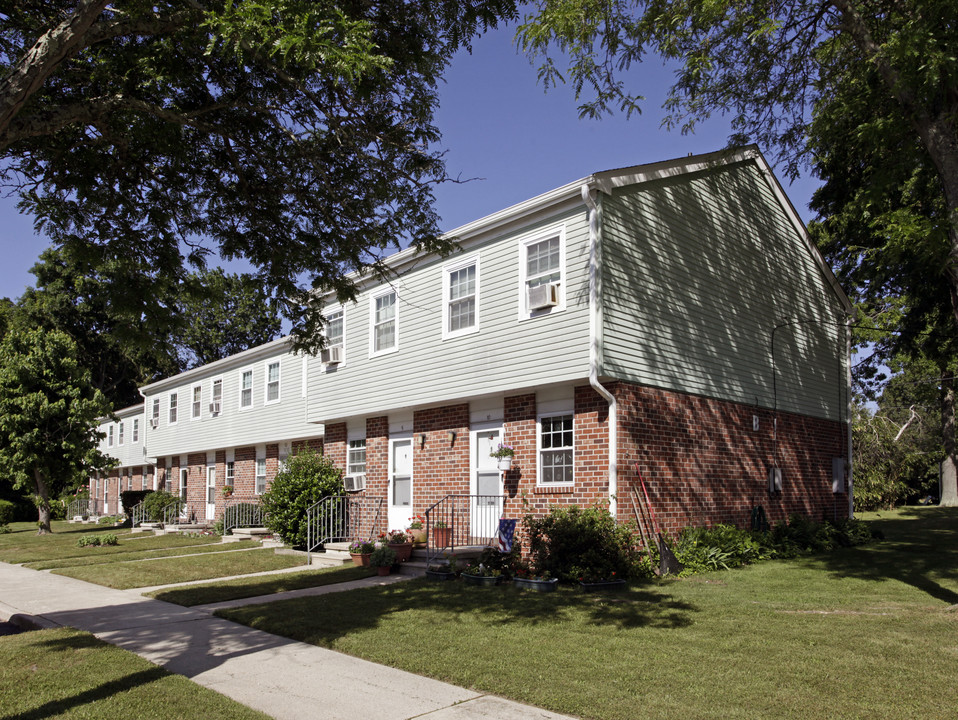 Pleasant Manor Apartments in Pleasantville, NJ - Foto de edificio