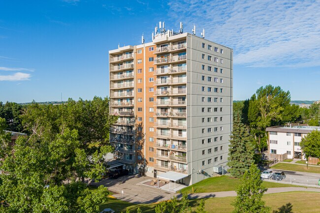 Holly Acres Apartments