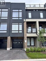 113 Marina Village Dr in Georgian Bay, ON - Building Photo