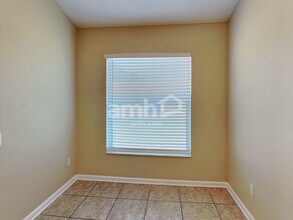 2938 Santa Marcos Dr, Unit 212 in Clermont, FL - Foto de edificio - Building Photo